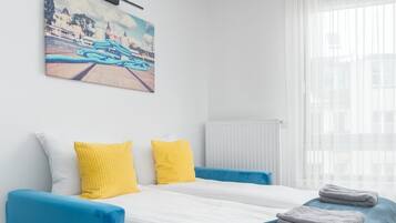 Deluxe Apartment | 1 bedroom, iron/ironing board, free WiFi, bed sheets