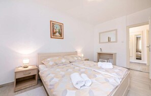 1 chambre, Wi-Fi gratuit, draps fournis