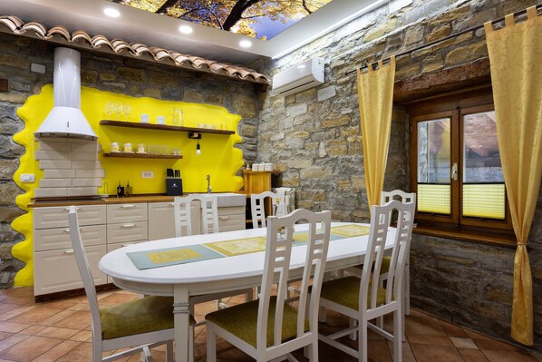 Living area - Tourist farm RED FAIRYTALE (Koper)