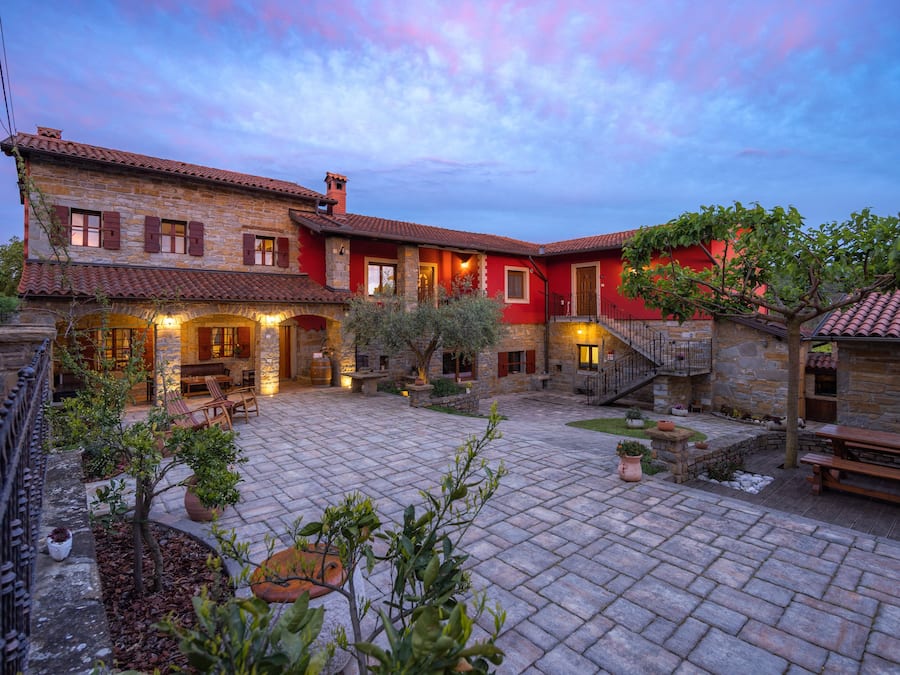 Classic Apartment, 2 Bedrooms, Non Smoking, Vineyard View | Exterior
