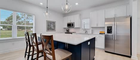 House, Multiple Beds, Patio, Garden View (The Orangery) | Private kitchen | Fridge, microwave, oven, stovetop