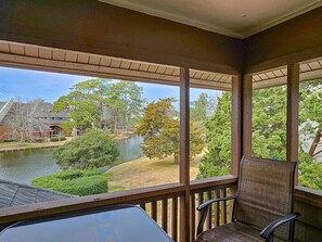 Property grounds - Kingston 3rd floor condo w/elevator, pool & beach (Myrtle Beach)