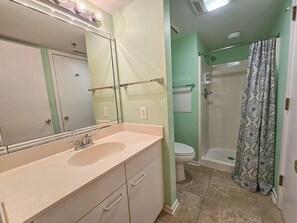Hair dryer, towels