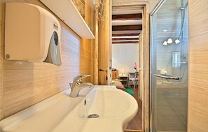 Een douche, een haardroger
