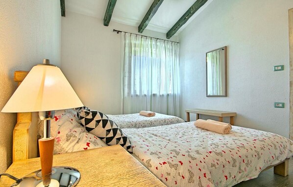 3 habitaciones, cuna de viaje, wifi gratis y ropa de cama 