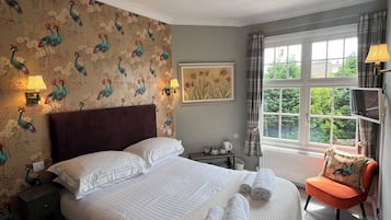 Traditional Double Room | Premium bedding, individually decorated, individually furnished