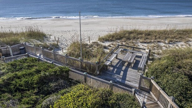 Condo, 3 Bedrooms | Beach