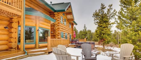 House (4 Bedrooms) | Interior