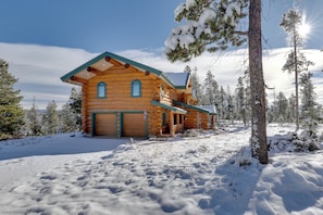Interior - Fraser Chalet w/ Hot Tub & Mountain Views (Tabernash)