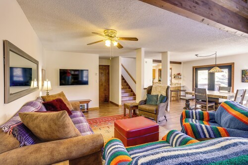 Near Trails! Sun-drenched Durango Escape w/ View