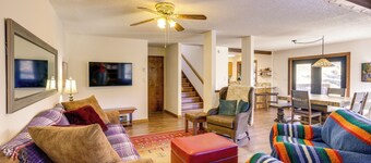 Near Trails! Sun-drenched Durango Escape w/ View