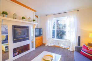 Apartment (1 Bedroom) | Interior - Cozy Brian Head Condo: Walk to Navajo Express Lift (Brian Head)