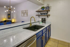 Interior - Prime Miramar Beach Getaway w/ Pool Access! (Miramar Beach)