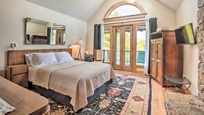 Room - 'bella Mattina:' 10 Acres w/ Beautiful Views! (Berkeley Springs)