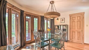Dining - 'bella Mattina:' 10 Acres w/ Beautiful Views! (Berkeley Springs)