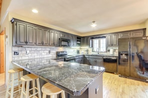 House (4 Bedrooms) | Interior - Marble Vacation Rental w/ Hot Tub & Fire Pit (Marble)