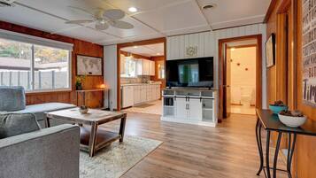 Cottage (3 Bedrooms) | Interior