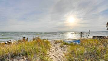 Cottage (3 Bedrooms) | Bagian depan properti