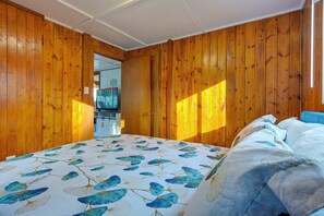 Cottage (3 Bedrooms) | Interior - Lovely Au Gres Cottage w/ Hot Tub: Walk to Beach! (Au Gres)