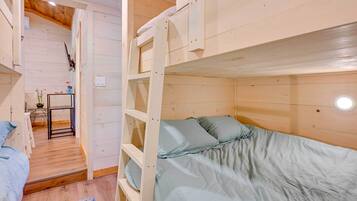 Cottage (3 Bedrooms) | Interior