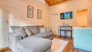 Cottage (3 Bedrooms) | Interior