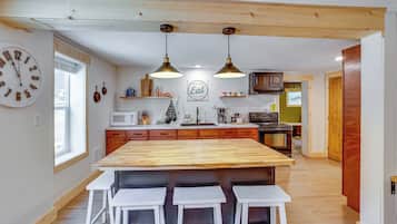 Nhà (3 Bedrooms) | Nội thất