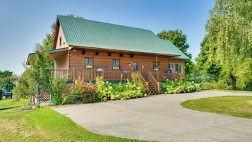 House (1 Bedroom) | Front of property