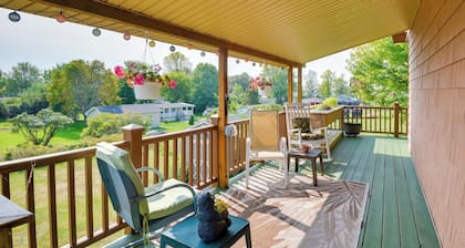 Warm & Cozy Clayton Cabin Near St Lawrence River!