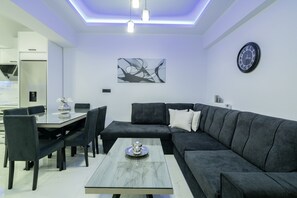 Living area - Jensila Suite (Zakynthos)