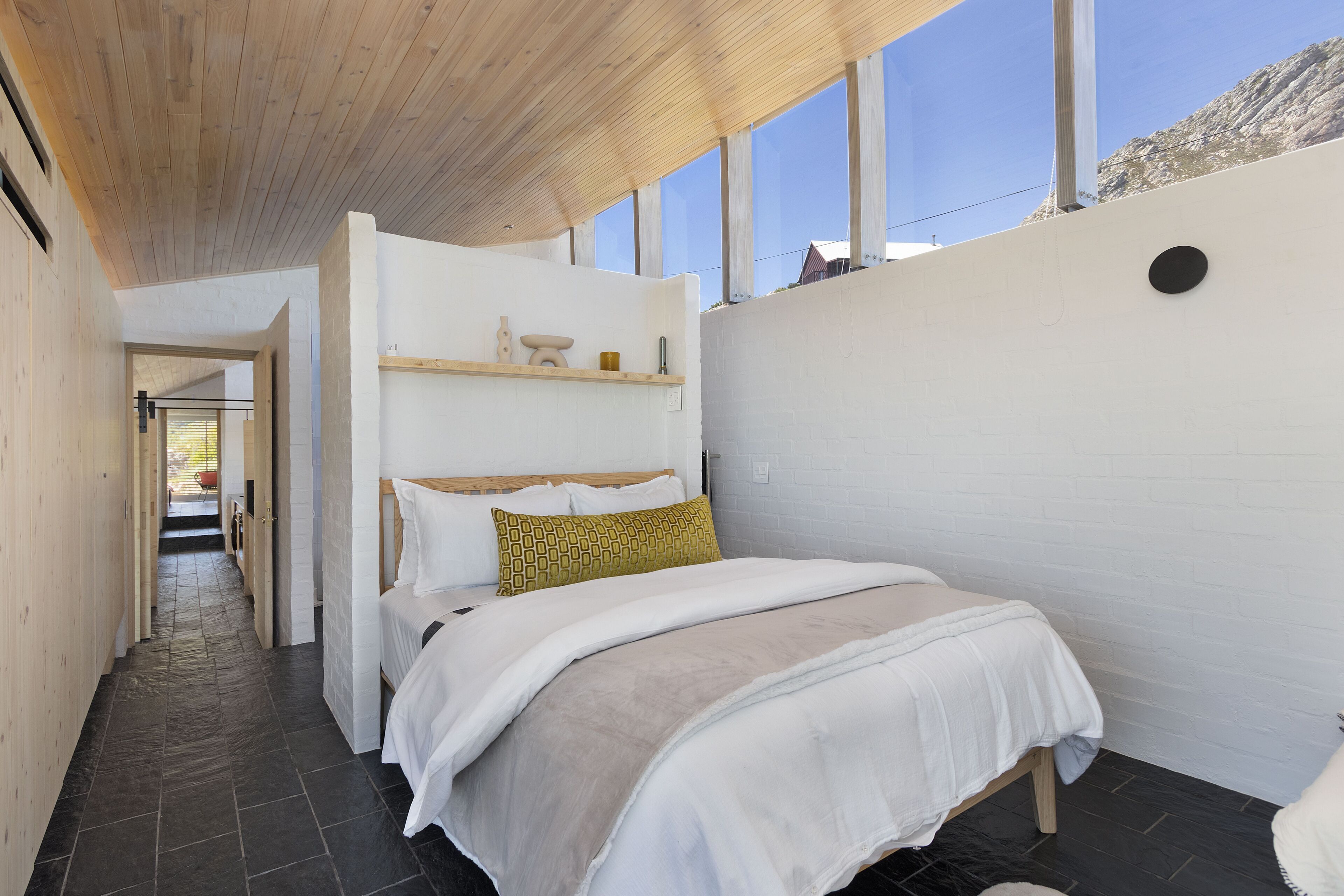 Casa (2 Bedrooms) | Interior