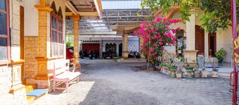 OYO Life 92918 Rumah Kost Arrahma Syariah