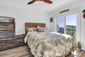 1 bedroom, free WiFi, bed sheets - Salty Air Retreat 1bed/2bath brand new condo in Ocean Isle Fishing village with shared pool (Marathon)