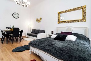 3 chambres, fer et planche à repasser, Wi-Fi, literie fournie