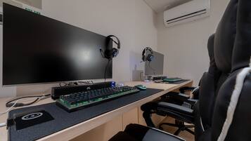 City Double Room | Premium bedding, individually decorated, individually furnished