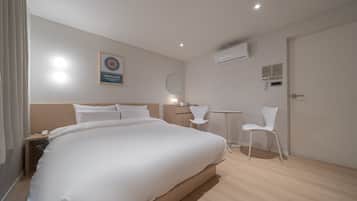 Standard Double Room | Premium-sengetøj, individuelt design, individuel indretning