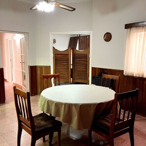 Dining - Casa con Cochera en el Centro de San Rafael (San Rafael)