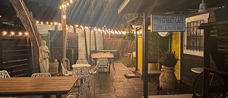 Servei de restauració a l'aire lliure