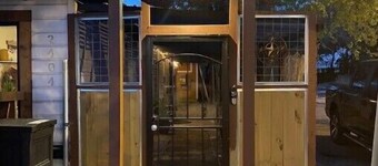LA CASITA ON EAST 7TH STREET