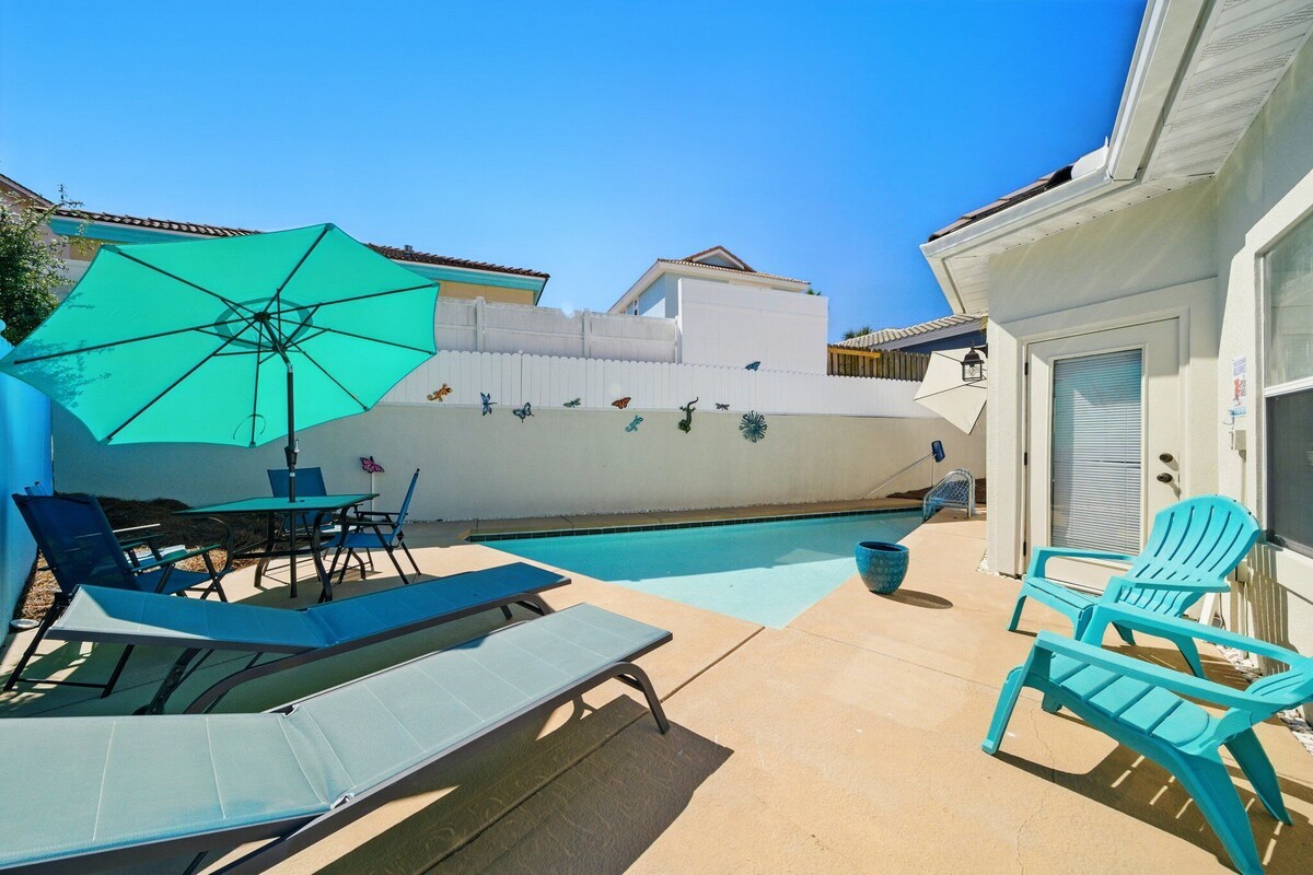 Photo 37 of NEW PRIVATE POOL! NEWLY REMODELED! SLEEPS 8! 2/2.5!PET FRIENDLY!!!WINTER RENTERS WELCOME!!!