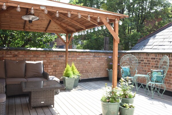 Exterior - The Hop Merchants House (Worcester)