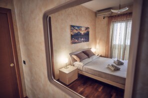 Chambre Classique Double ou avec lits jumeaux, 2 chambres