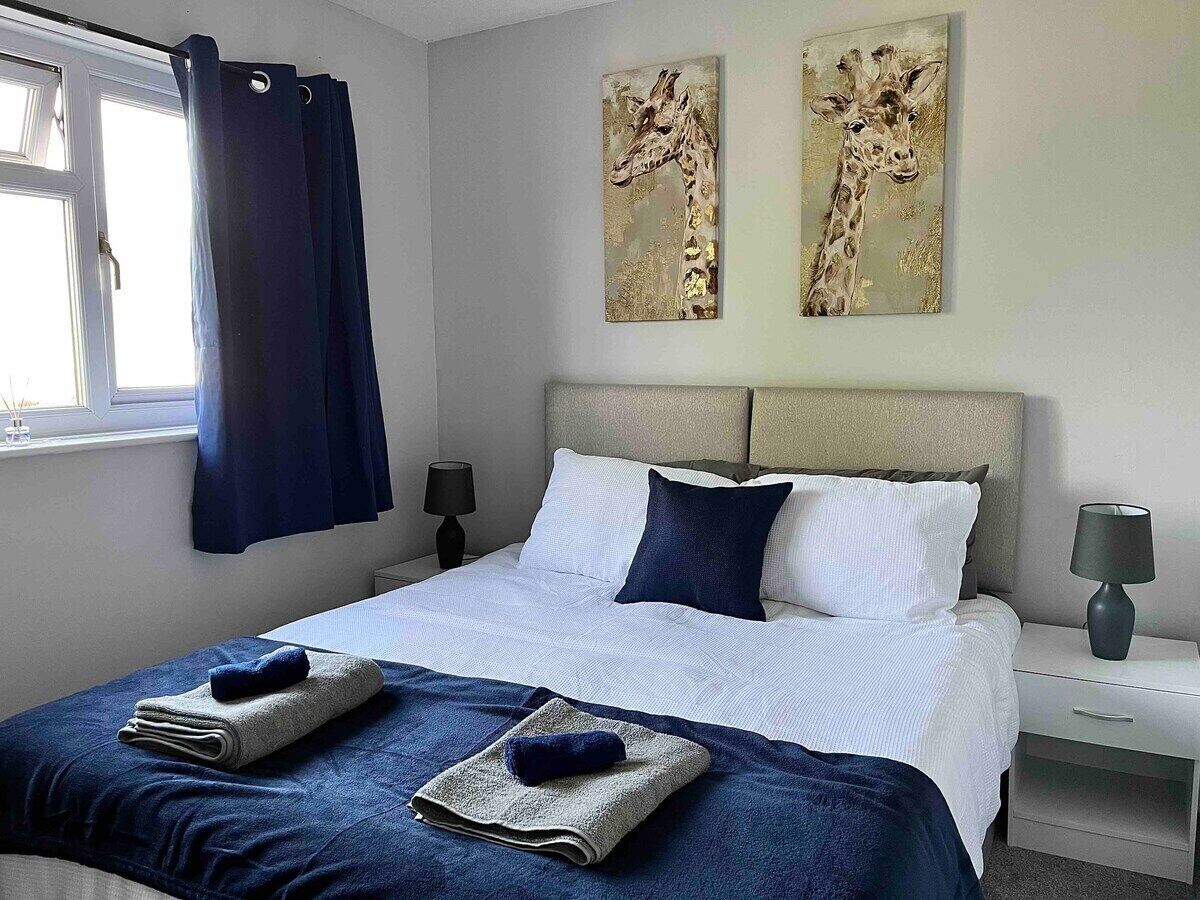 2 bedrooms, Internet