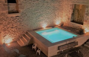 Property grounds - Chaleureux, Intimiste, Proche de ST Emilion, 6 à 8 Personnes, Équipement Bébé, (Mauriac)