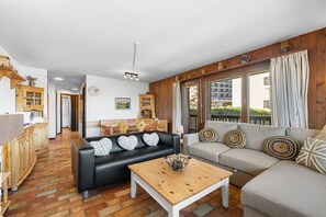 TV, fireplace - Arnica 14 - 6 pers - piscine (Haute-Nendaz)