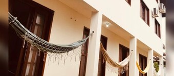 Apartment with two suites, two blocks from the sea and three from the lagoon.