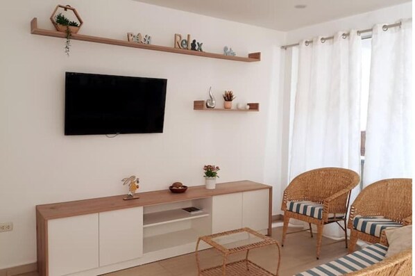 Smart TV - Malabrigo's House - Dpto. I (La Libertad)