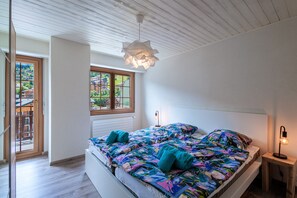 5 camere, Wi-Fi gratuito, lenzuola