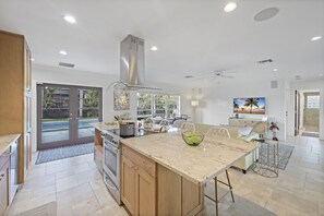 Fridge, microwave, oven, stovetop - Pet-Friendly Inland Home | Resort Style Yard & Pool (Marco Island)