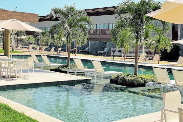 Piscina externa, piscina aquecida