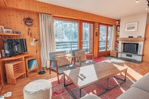 TV - Muverans II F5 - 8 pers - duplex (Haute-Nendaz)